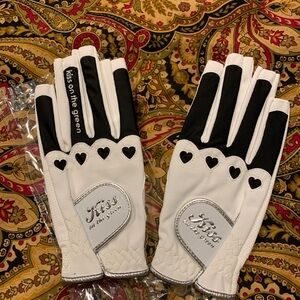 Kiss On The Green Ladies Golf Gloves